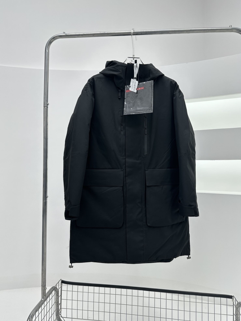 Pra*a down coat